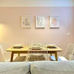 Cosy Hypercentre
