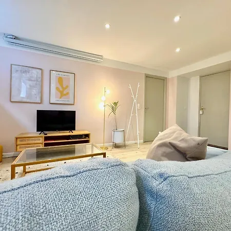 شقة Cosy Hypercentre